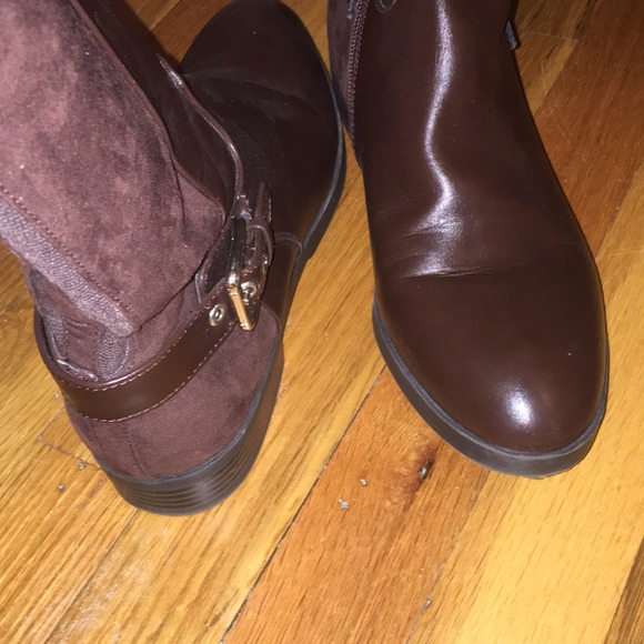 Liz Claiborne Riding Boot - Picture 3 of 6